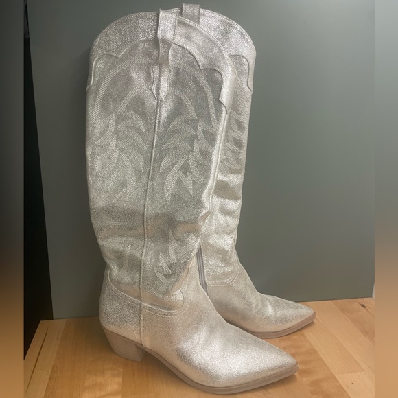 Shiren Boots In Metallic Suede in WOMEN’S size 12 - Picture 2 of 8